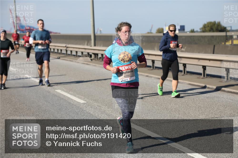 03.10.2025 - Köhlbrandbrückenlauf Yannick Fuchs http://msf.ph/oto/9191420 03.10.2025 12:12:08 Position 3 6295 meine-sportfotos.de