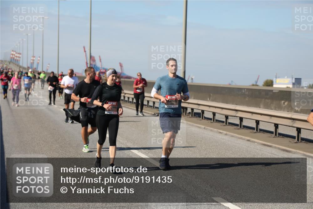03.10.2025 - Köhlbrandbrückenlauf Yannick Fuchs http://msf.ph/oto/9191435 03.10.2025 12:12:10 Position 3  meine-sportfotos.de