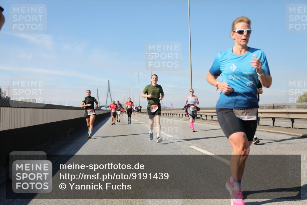 03.10.2025 - Köhlbrandbrückenlauf Yannick Fuchs http://msf.ph/oto/9191439 03.10.2025 11:52:09 Position 3 5758 meine-sportfotos.de