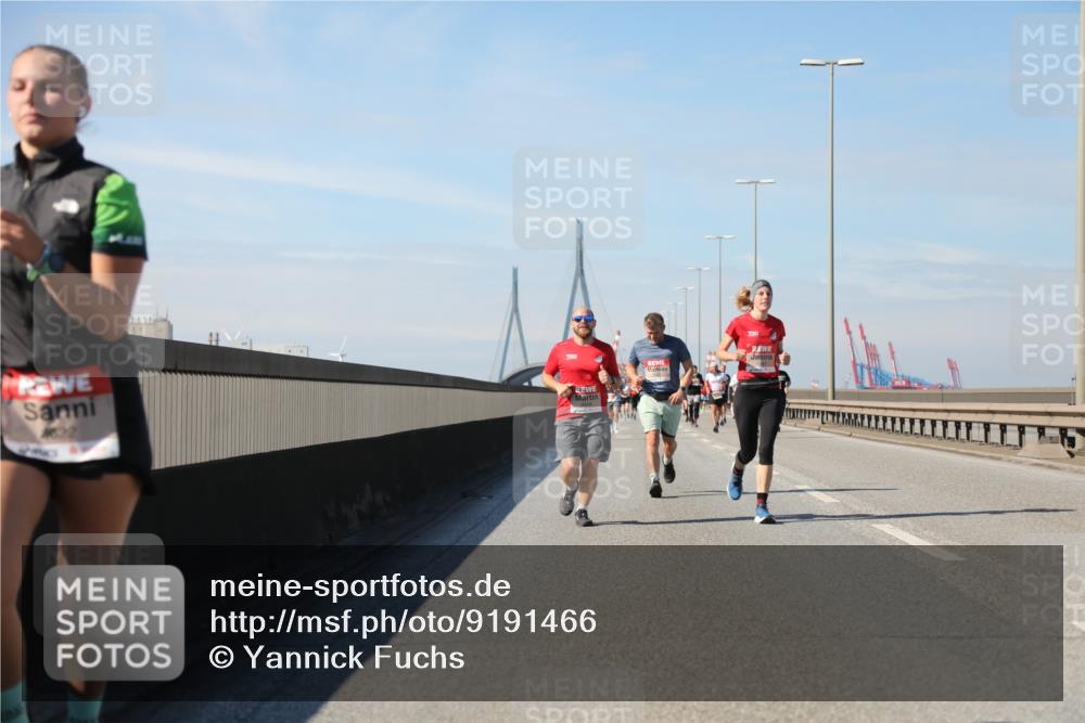 03.10.2025 - Köhlbrandbrückenlauf Yannick Fuchs http://msf.ph/oto/9191466 03.10.2025 11:52:12 Position 3  meine-sportfotos.de
