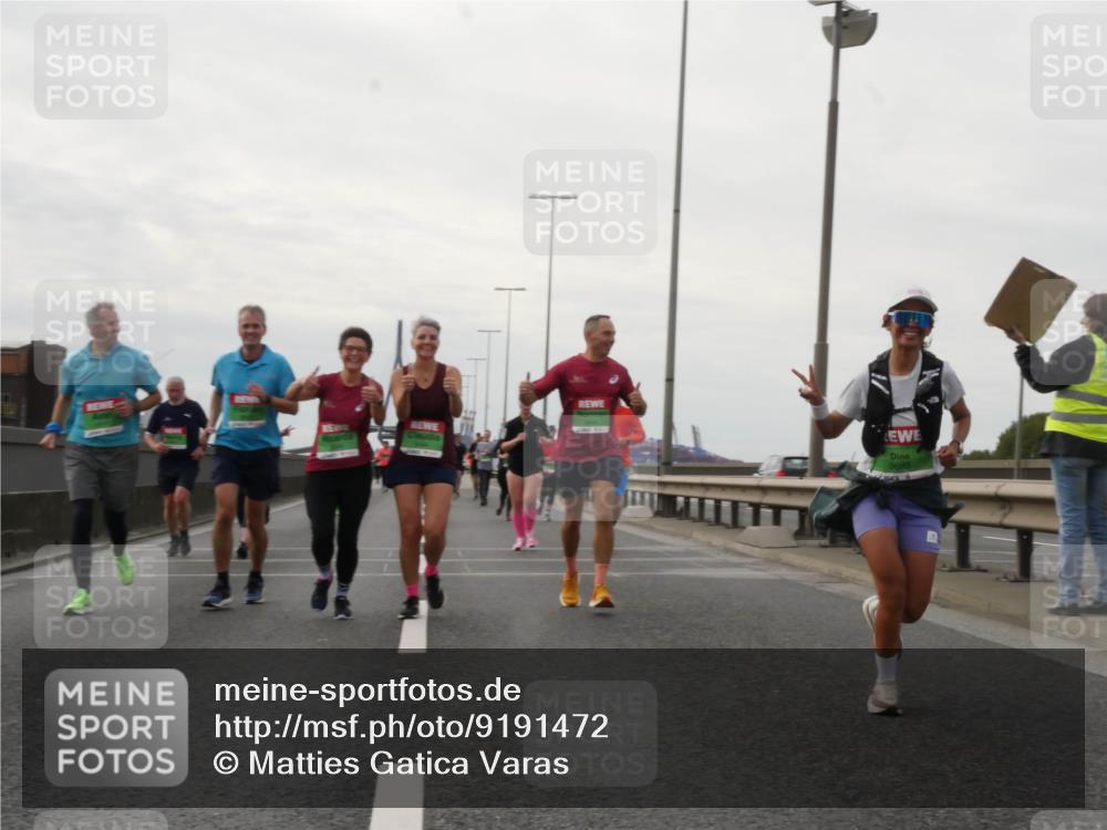 03.10.2025 - Köhlbrandbrückenlauf Matties Gatica Varas http://msf.ph/oto/9191472 03.10.2025 16:06:28 Position 3 9685 meine-sportfotos.de