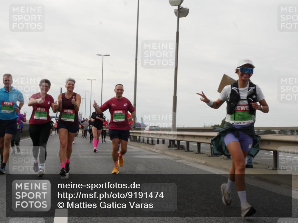 03.10.2025 - Köhlbrandbrückenlauf Matties Gatica Varas http://msf.ph/oto/9191474 03.10.2025 16:06:28 Position 3 8444, 9685 meine-sportfotos.de