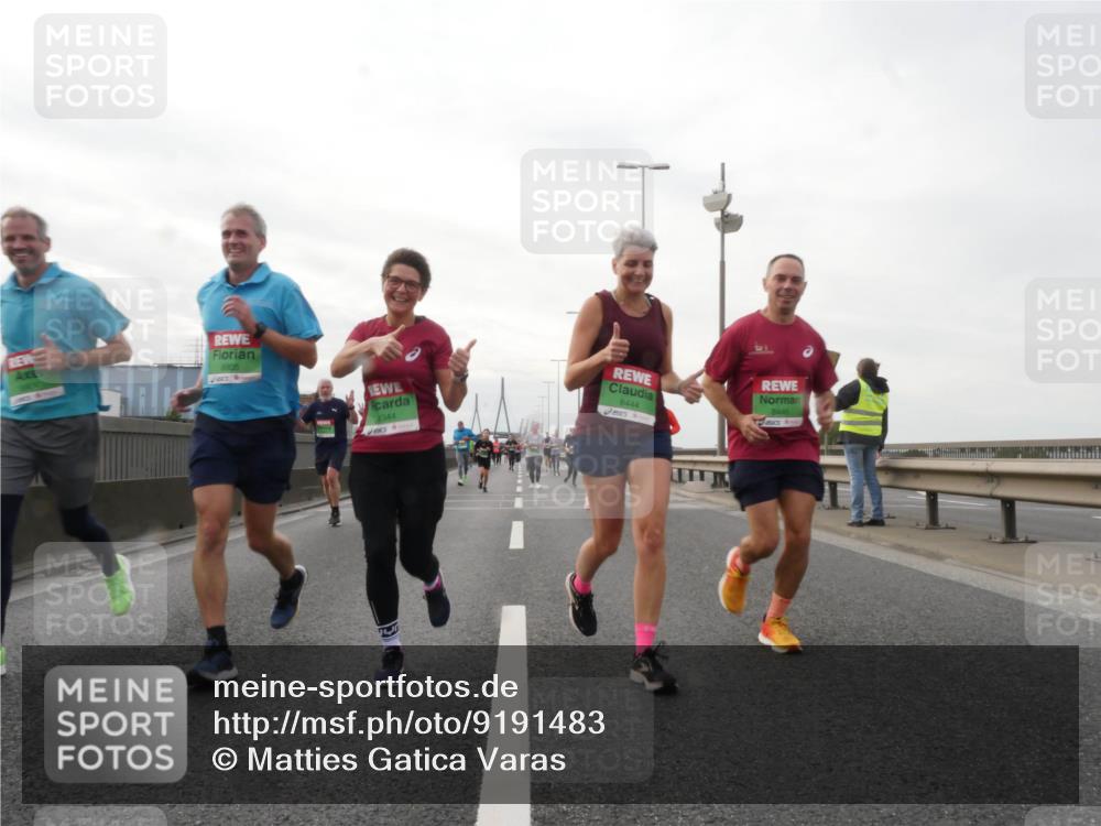 03.10.2025 - Köhlbrandbrückenlauf Matties Gatica Varas http://msf.ph/oto/9191483 03.10.2025 16:06:30 Position 3 8905, 8344, 8444, 8446 meine-sportfotos.de