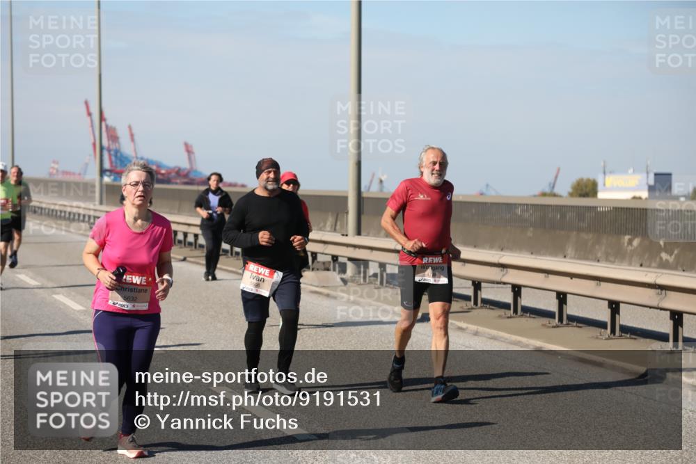03.10.2025 - Köhlbrandbrückenlauf Yannick Fuchs http://msf.ph/oto/9191531 03.10.2025 12:12:21 Position 3 5632, 5508 meine-sportfotos.de