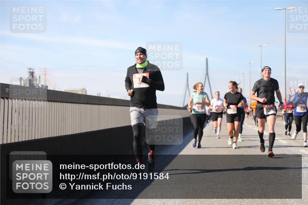 03.10.2025 - Köhlbrandbrückenlauf Yannick Fuchs http://msf.ph/oto/9191584 03.10.2025 11:52:29 Position 3  meine-sportfotos.de