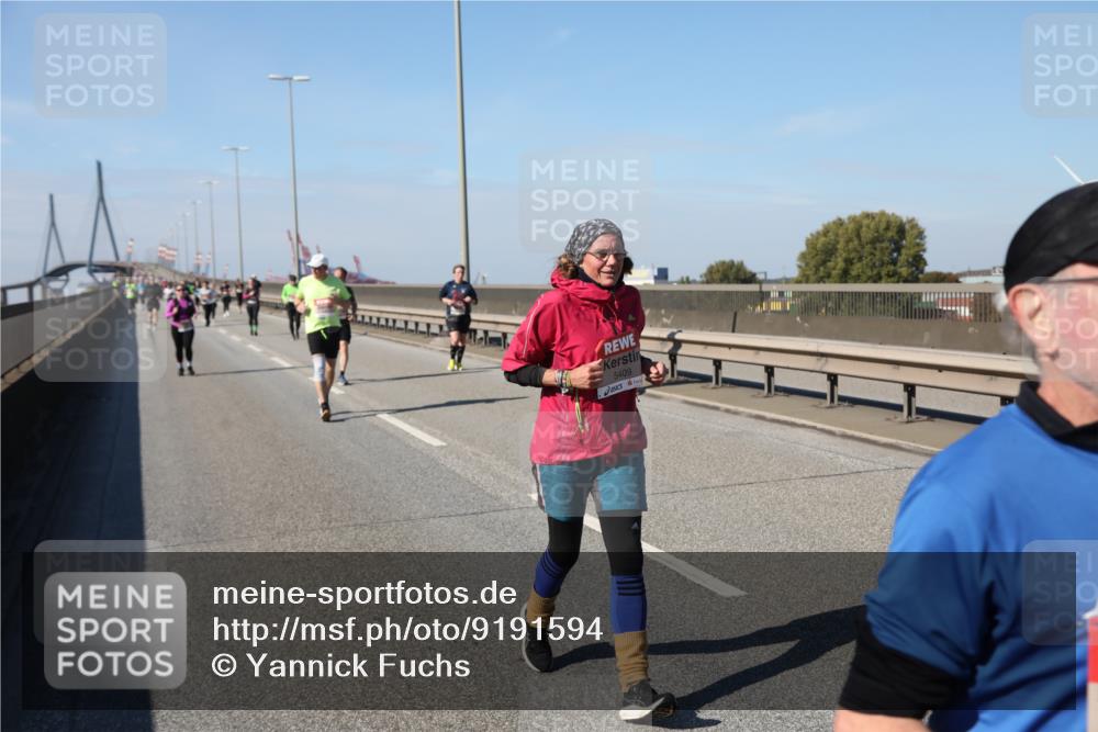03.10.2025 - Köhlbrandbrückenlauf Yannick Fuchs http://msf.ph/oto/9191594 03.10.2025 12:12:27 Position 3 5409 meine-sportfotos.de
