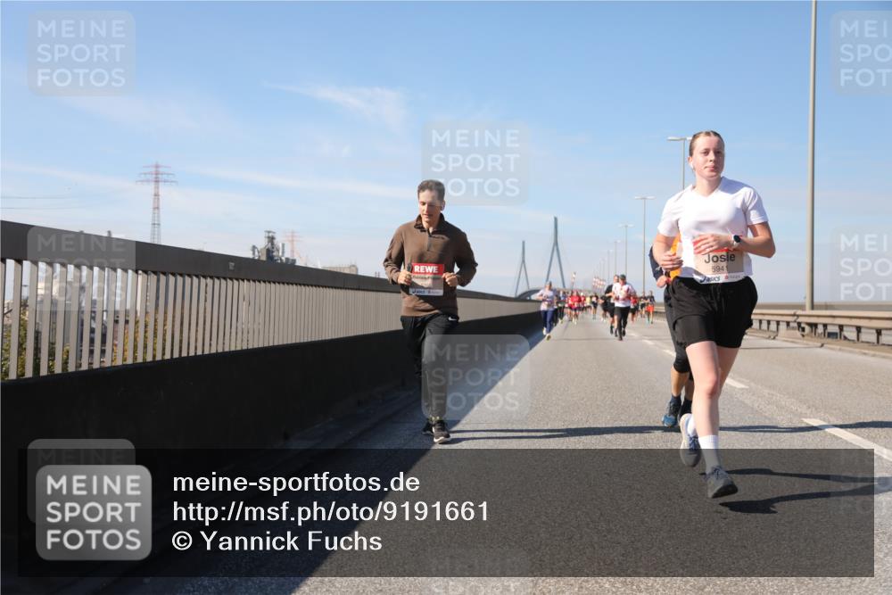03.10.2025 - Köhlbrandbrückenlauf Yannick Fuchs http://msf.ph/oto/9191661 03.10.2025 11:52:34 Position 3 5941 meine-sportfotos.de