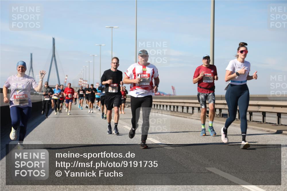 03.10.2025 - Köhlbrandbrückenlauf Yannick Fuchs http://msf.ph/oto/9191735 03.10.2025 11:52:39 Position 3  meine-sportfotos.de