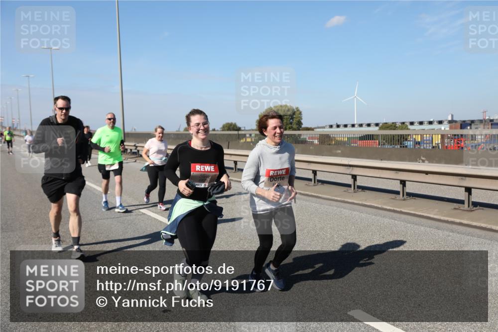 03.10.2025 - Köhlbrandbrückenlauf Yannick Fuchs http://msf.ph/oto/9191767 03.10.2025 12:12:45 Position 3  meine-sportfotos.de