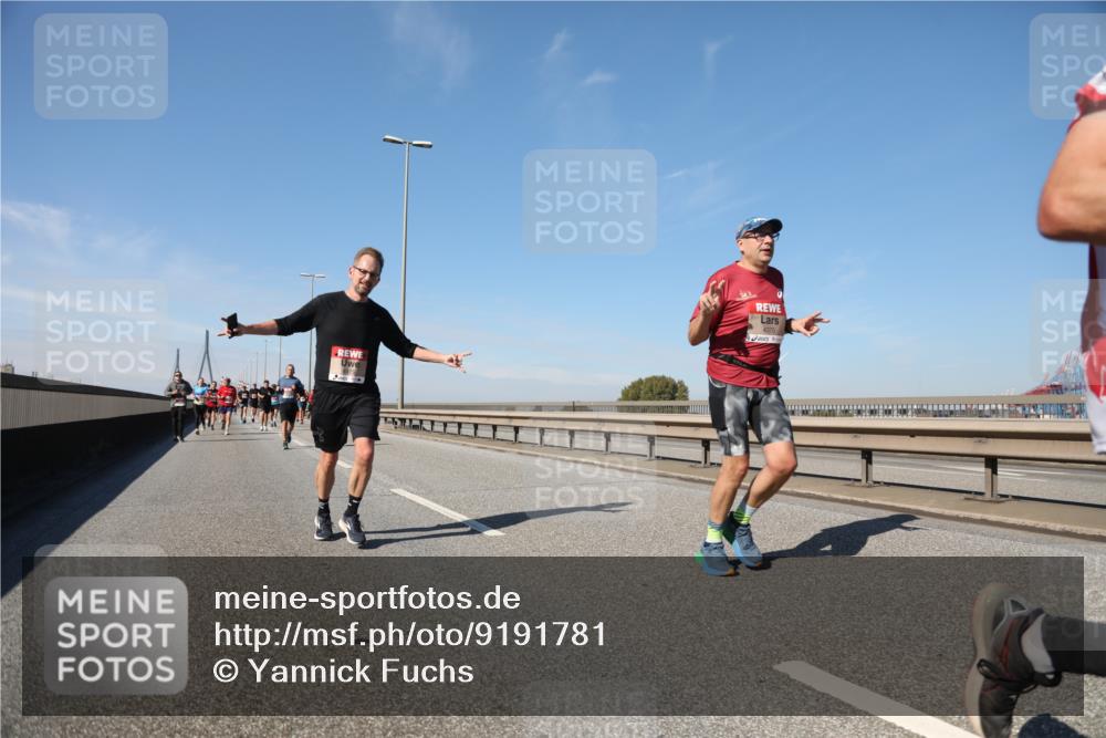 03.10.2025 - Köhlbrandbrückenlauf Yannick Fuchs http://msf.ph/oto/9191781 03.10.2025 11:52:43 Position 3 4370 meine-sportfotos.de