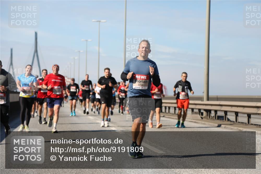 03.10.2025 - Köhlbrandbrückenlauf Yannick Fuchs http://msf.ph/oto/9191809 03.10.2025 11:52:45 Position 3 5754 meine-sportfotos.de