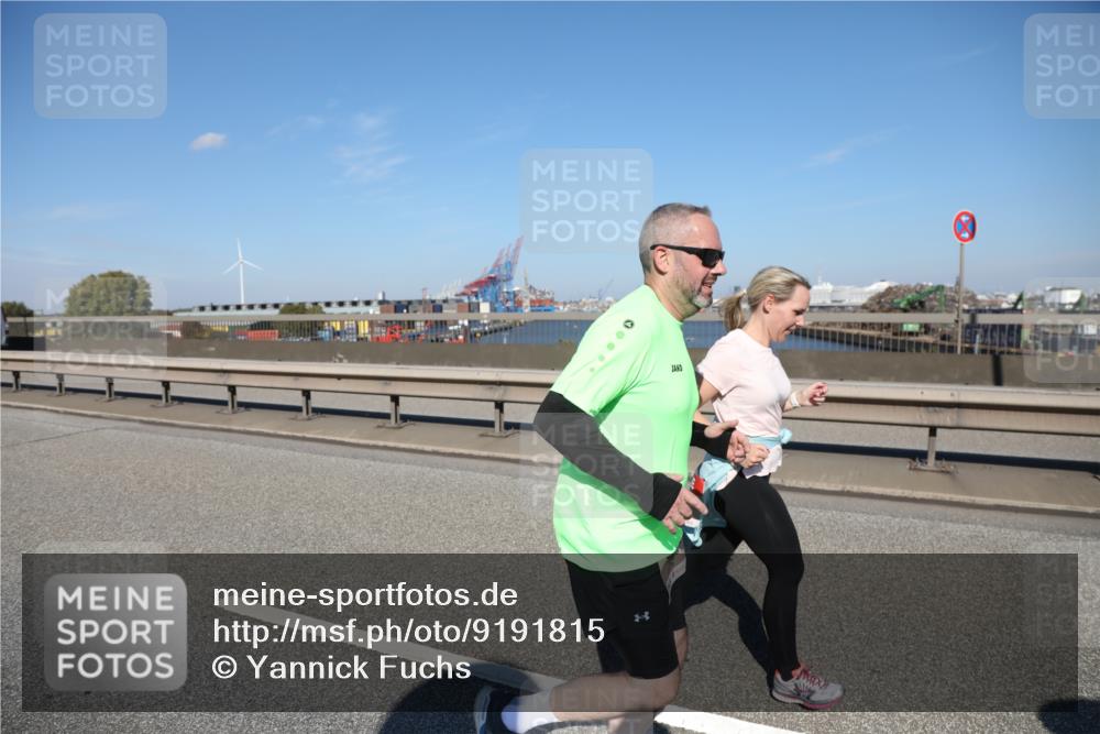 03.10.2025 - Köhlbrandbrückenlauf Yannick Fuchs http://msf.ph/oto/9191815 03.10.2025 12:12:48 Position 3  meine-sportfotos.de