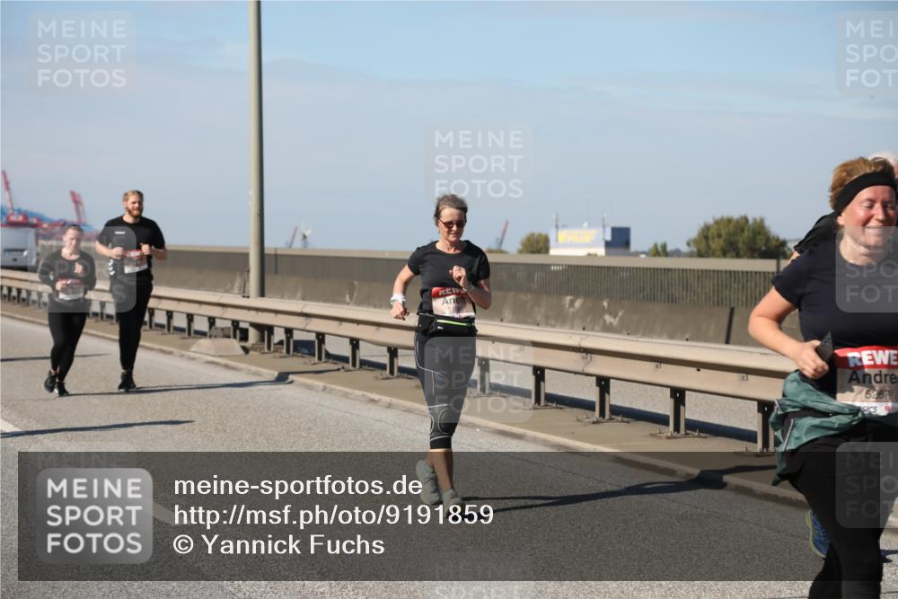 03.10.2025 - Köhlbrandbrückenlauf Yannick Fuchs http://msf.ph/oto/9191859 03.10.2025 12:12:51 Position 3 5287 meine-sportfotos.de