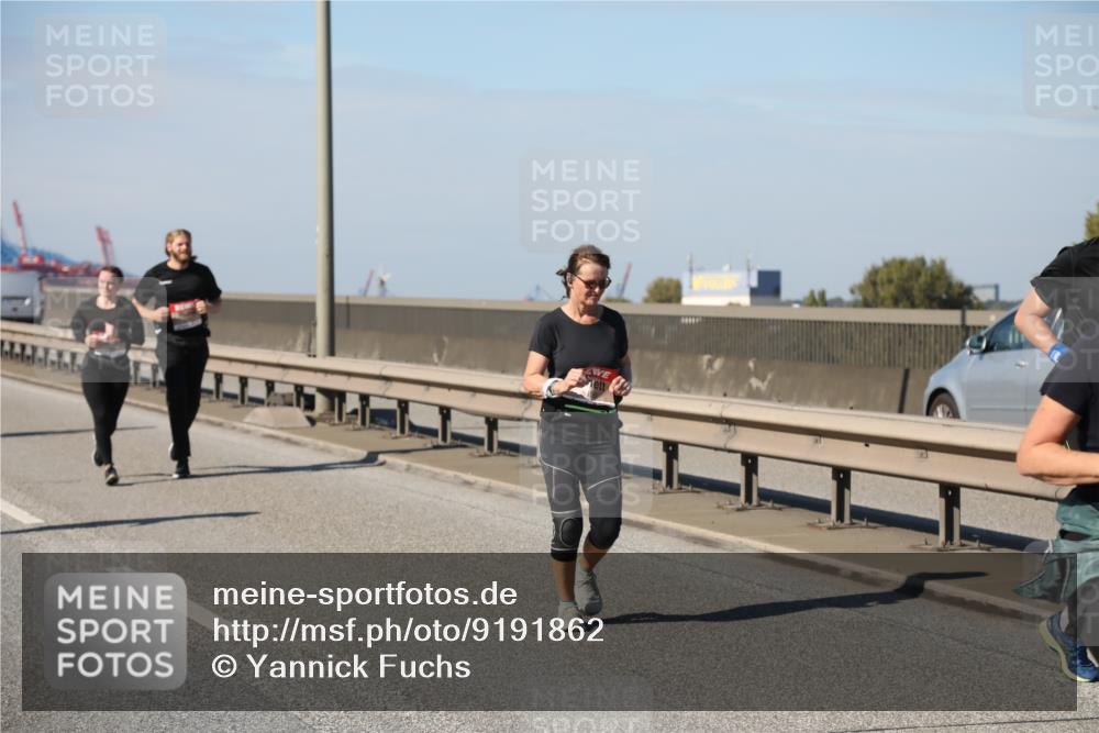 03.10.2025 - Köhlbrandbrückenlauf Yannick Fuchs http://msf.ph/oto/9191862 03.10.2025 12:12:51 Position 3 144 meine-sportfotos.de