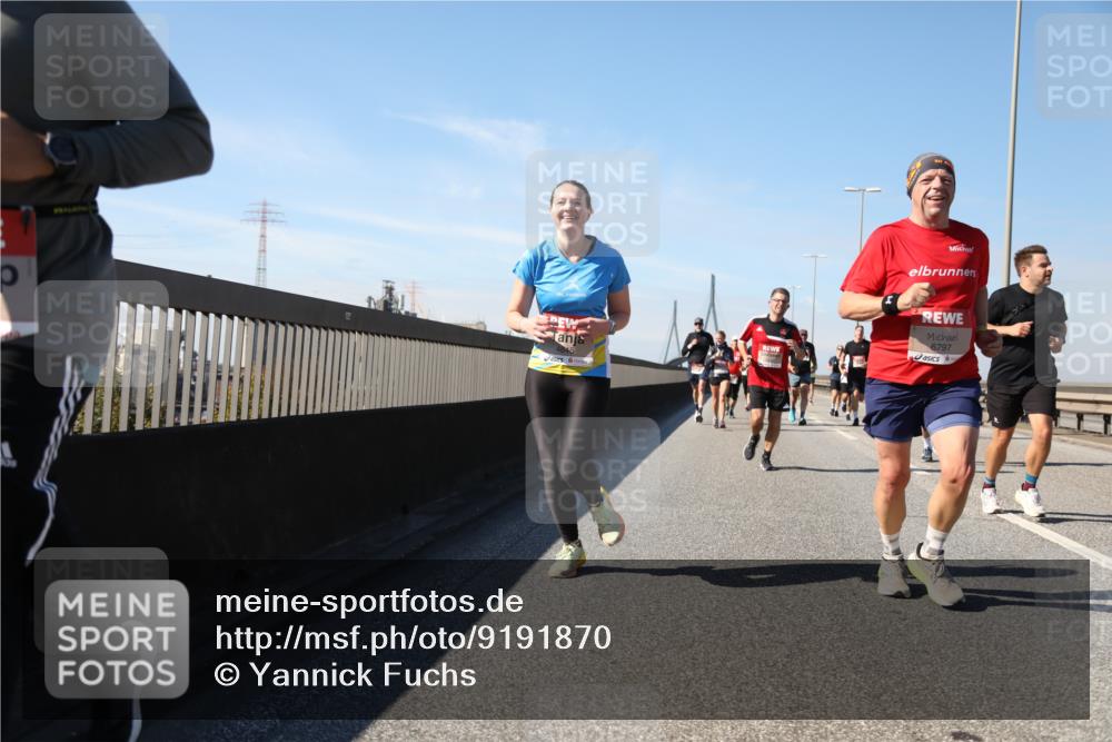03.10.2025 - Köhlbrandbrückenlauf Yannick Fuchs http://msf.ph/oto/9191870 03.10.2025 11:52:48 Position 3 4845, 6797 meine-sportfotos.de