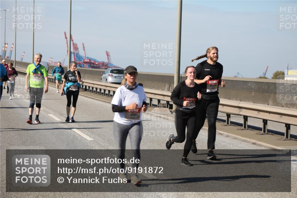 03.10.2025 - Köhlbrandbrückenlauf Yannick Fuchs http://msf.ph/oto/9191872 03.10.2025 12:12:54 Position 3 6284 meine-sportfotos.de
