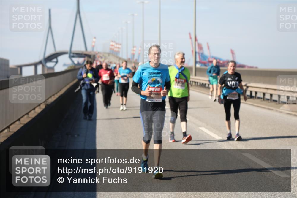 03.10.2025 - Köhlbrandbrückenlauf Yannick Fuchs http://msf.ph/oto/9191920 03.10.2025 12:12:58 Position 3  meine-sportfotos.de