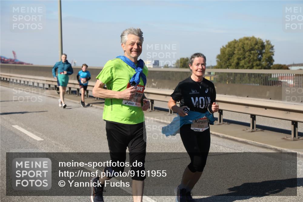 03.10.2025 - Köhlbrandbrückenlauf Yannick Fuchs http://msf.ph/oto/9191955 03.10.2025 12:13:03 Position 3 116, 5121 meine-sportfotos.de