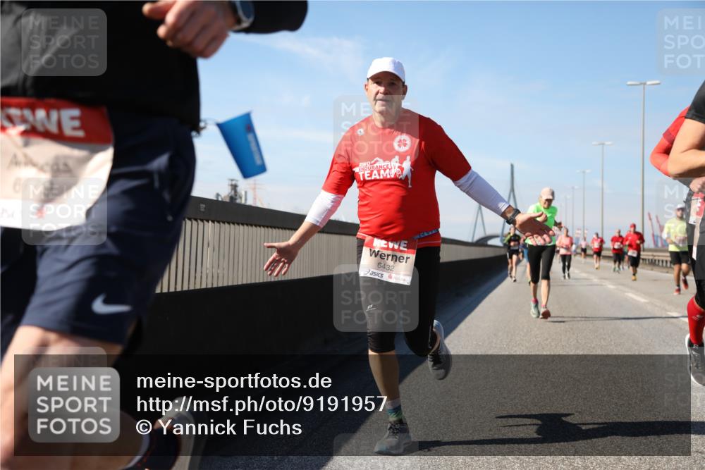 03.10.2025 - Köhlbrandbrückenlauf Yannick Fuchs http://msf.ph/oto/9191957 03.10.2025 11:52:54 Position 3 6779, 6432 meine-sportfotos.de