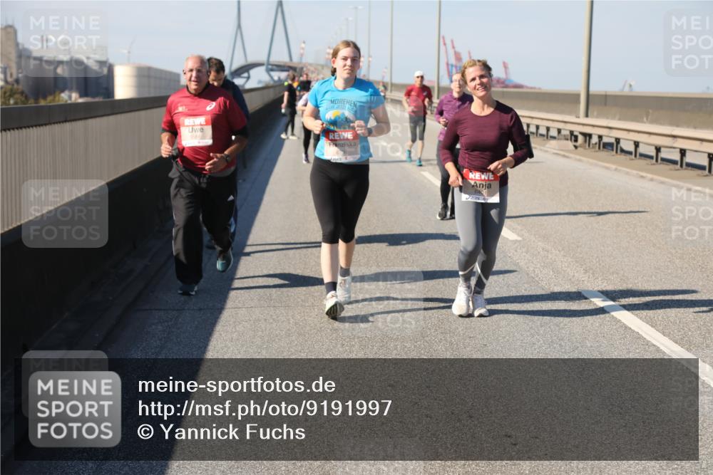 03.10.2025 - Köhlbrandbrückenlauf Yannick Fuchs http://msf.ph/oto/9191997 03.10.2025 12:13:07 Position 3 640 meine-sportfotos.de