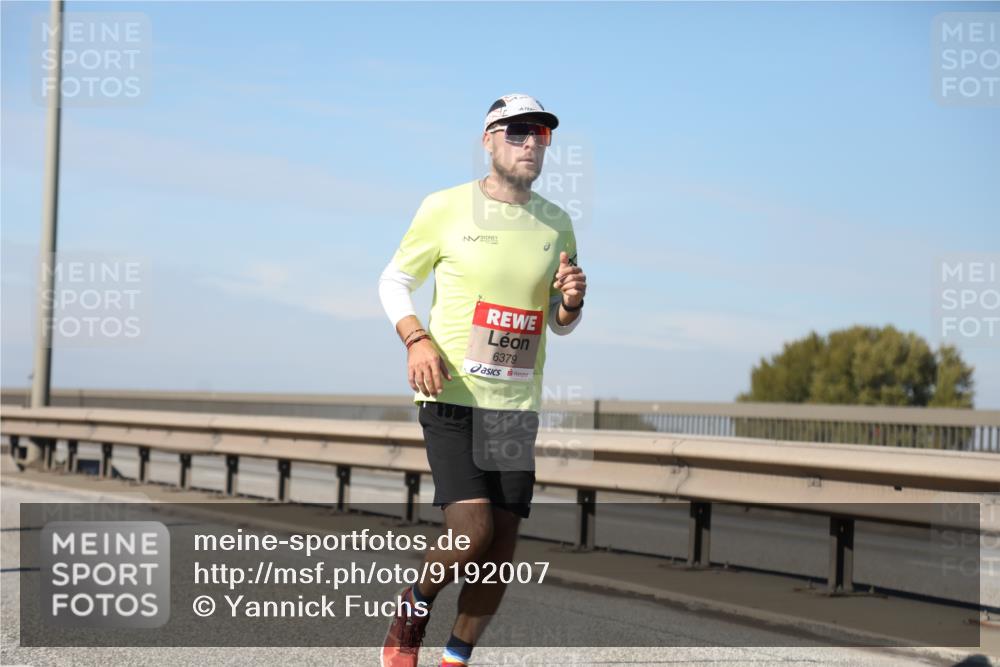 03.10.2025 - Köhlbrandbrückenlauf Yannick Fuchs http://msf.ph/oto/9192007 03.10.2025 11:52:58 Position 3 6379 meine-sportfotos.de