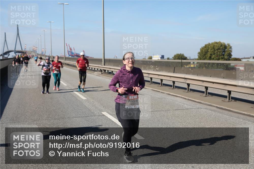 03.10.2025 - Köhlbrandbrückenlauf Yannick Fuchs http://msf.ph/oto/9192016 03.10.2025 12:13:11 Position 3 4723 meine-sportfotos.de