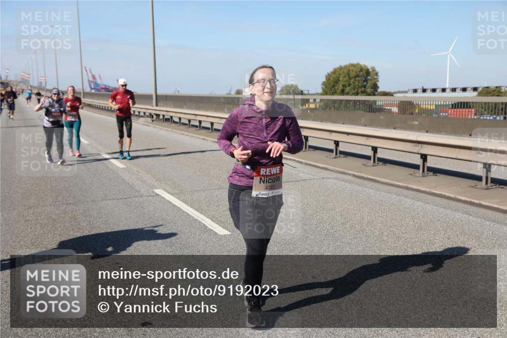 03.10.2025 - Köhlbrandbrückenlauf Yannick Fuchs http://msf.ph/oto/9192023 03.10.2025 12:13:12 Position 3 4723 meine-sportfotos.de