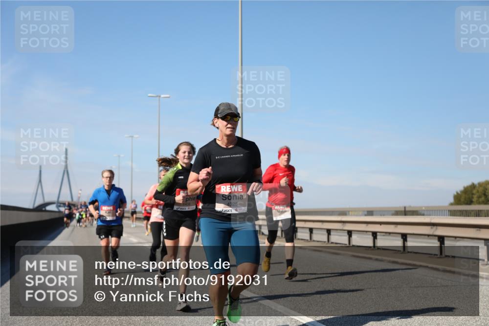 03.10.2025 - Köhlbrandbrückenlauf Yannick Fuchs http://msf.ph/oto/9192031 03.10.2025 11:53:00 Position 3 4325 meine-sportfotos.de