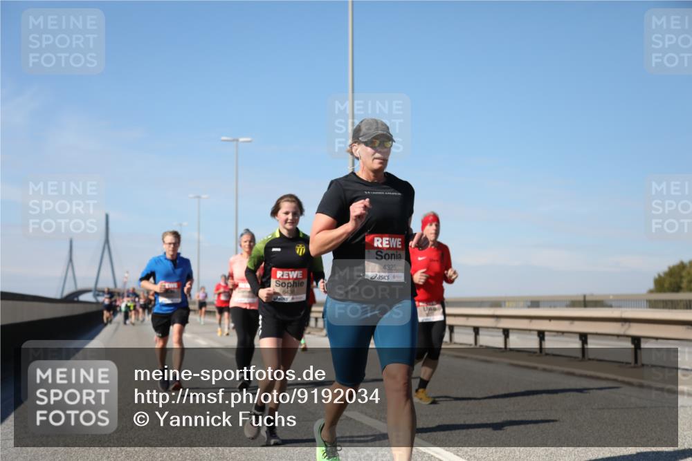 03.10.2025 - Köhlbrandbrückenlauf Yannick Fuchs http://msf.ph/oto/9192034 03.10.2025 11:53:00 Position 3 6438, 4325 meine-sportfotos.de