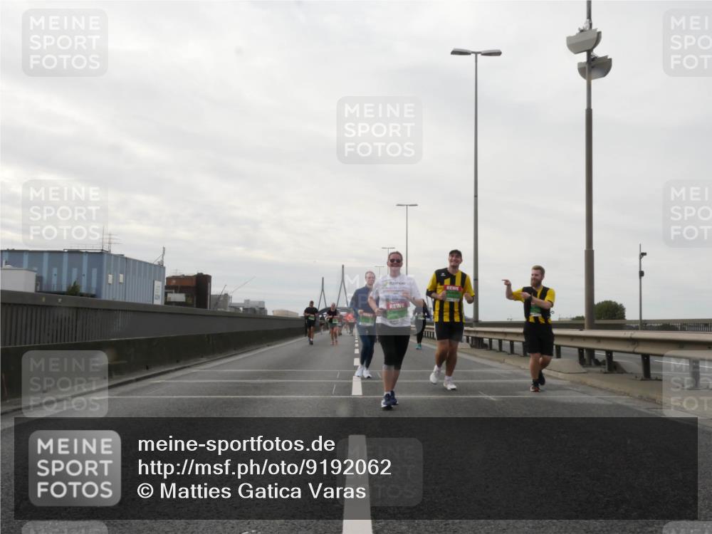 03.10.2025 - Köhlbrandbrückenlauf Matties Gatica Varas http://msf.ph/oto/9192062 03.10.2025 16:09:00 Position 3  meine-sportfotos.de