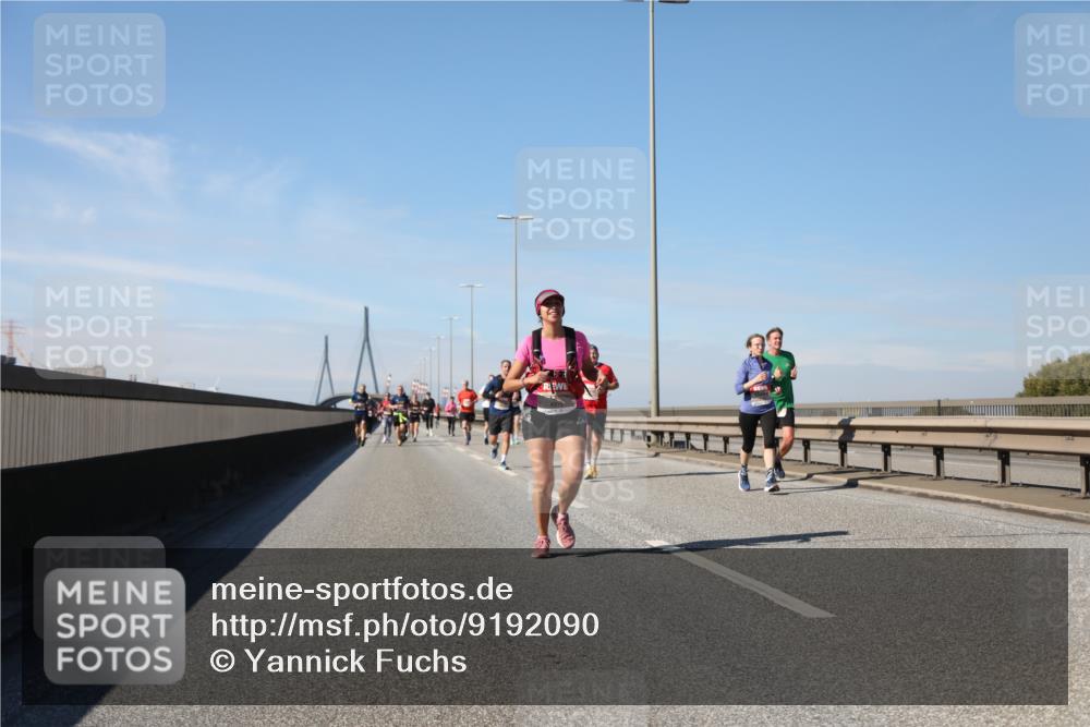 03.10.2025 - Köhlbrandbrückenlauf Yannick Fuchs http://msf.ph/oto/9192090 03.10.2025 11:53:05 Position 3  meine-sportfotos.de