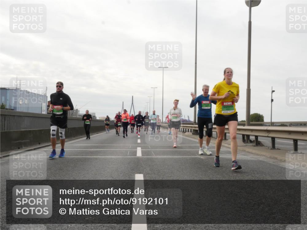 03.10.2025 - Köhlbrandbrückenlauf Matties Gatica Varas http://msf.ph/oto/9192101 03.10.2025 16:09:10 Position 3  meine-sportfotos.de