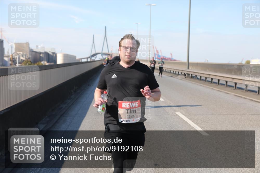 03.10.2025 - Köhlbrandbrückenlauf Yannick Fuchs http://msf.ph/oto/9192108 03.10.2025 12:13:23 Position 3 4621 meine-sportfotos.de