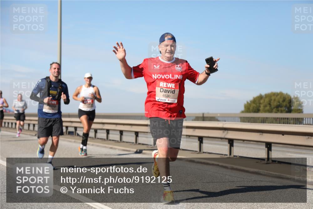 03.10.2025 - Köhlbrandbrückenlauf Yannick Fuchs http://msf.ph/oto/9192125 03.10.2025 11:53:07 Position 3 6530 meine-sportfotos.de