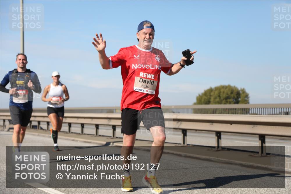03.10.2025 - Köhlbrandbrückenlauf Yannick Fuchs http://msf.ph/oto/9192127 03.10.2025 11:53:08 Position 3 6530 meine-sportfotos.de