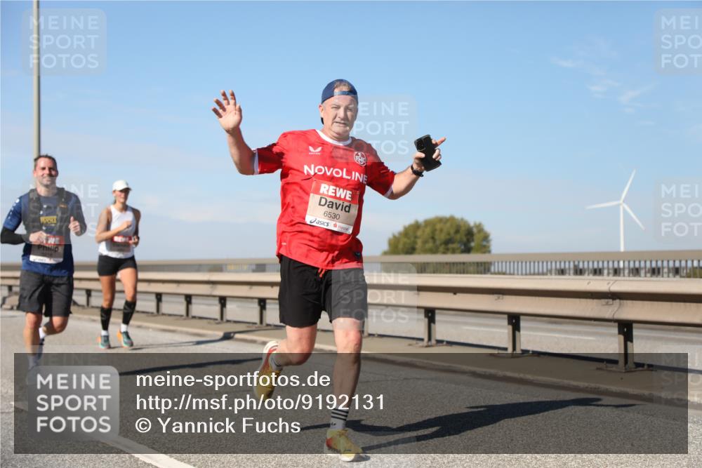 03.10.2025 - Köhlbrandbrückenlauf Yannick Fuchs http://msf.ph/oto/9192131 03.10.2025 11:53:08 Position 3 6530 meine-sportfotos.de
