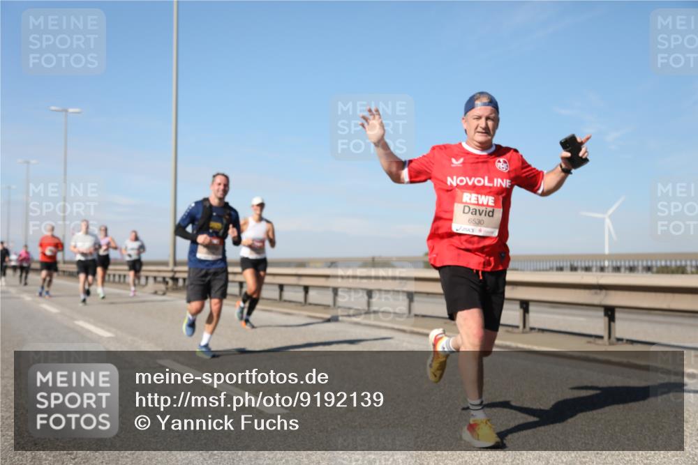 03.10.2025 - Köhlbrandbrückenlauf Yannick Fuchs http://msf.ph/oto/9192139 03.10.2025 11:53:08 Position 3 6530 meine-sportfotos.de