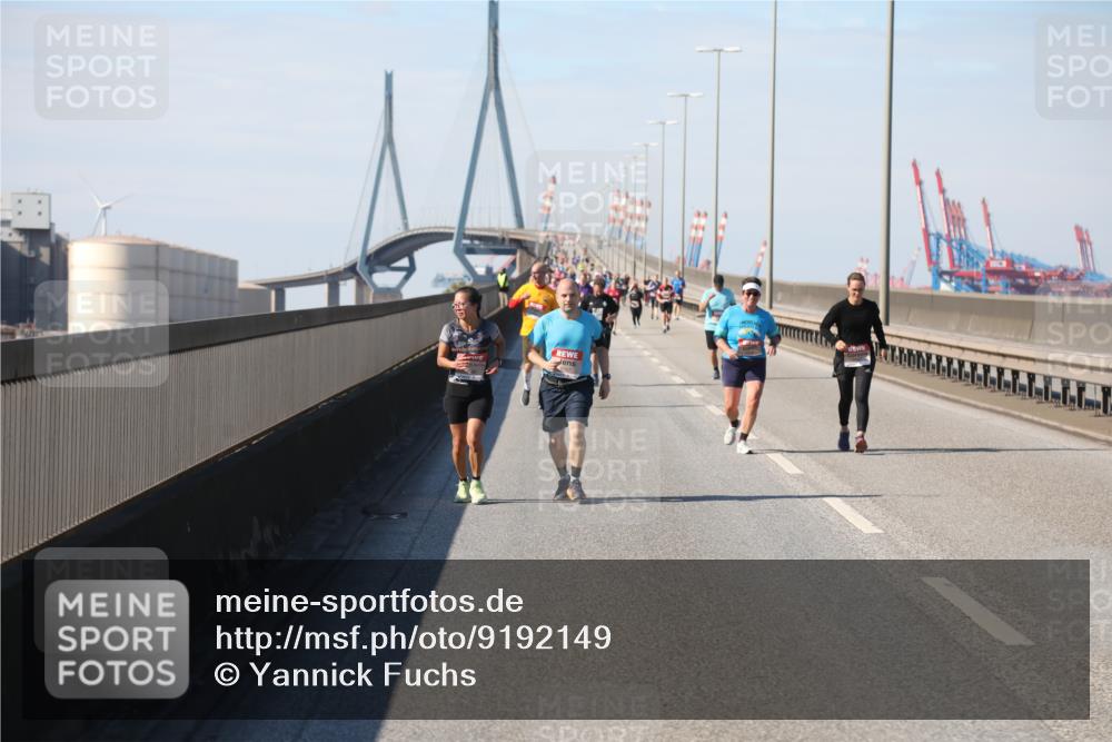 03.10.2025 - Köhlbrandbrückenlauf Yannick Fuchs http://msf.ph/oto/9192149 03.10.2025 12:13:29 Position 3  meine-sportfotos.de