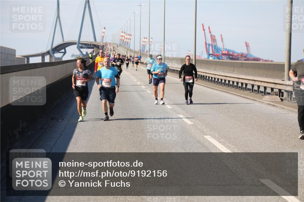 03.10.2025 - Köhlbrandbrückenlauf Yannick Fuchs http://msf.ph/oto/9192156 03.10.2025 12:13:29 Position 3  meine-sportfotos.de
