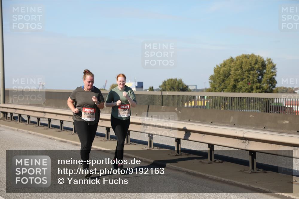 03.10.2025 - Köhlbrandbrückenlauf Yannick Fuchs http://msf.ph/oto/9192163 03.10.2025 12:13:32 Position 3 4884, 5564 meine-sportfotos.de