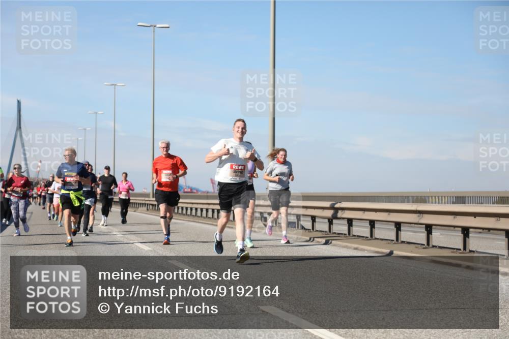 03.10.2025 - Köhlbrandbrückenlauf Yannick Fuchs http://msf.ph/oto/9192164 03.10.2025 11:53:10 Position 3  meine-sportfotos.de