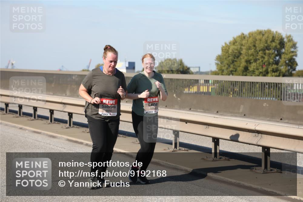 03.10.2025 - Köhlbrandbrückenlauf Yannick Fuchs http://msf.ph/oto/9192168 03.10.2025 12:13:32 Position 3 4884, 5564 meine-sportfotos.de