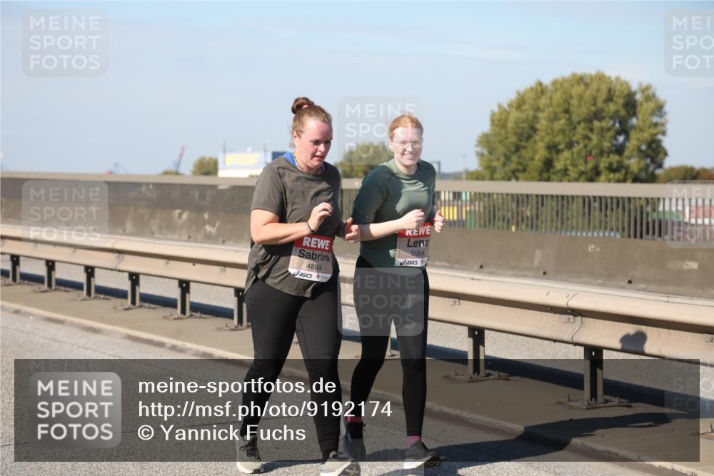 03.10.2025 - Köhlbrandbrückenlauf Yannick Fuchs http://msf.ph/oto/9192174 03.10.2025 12:13:33 Position 3 4884, 5564 meine-sportfotos.de