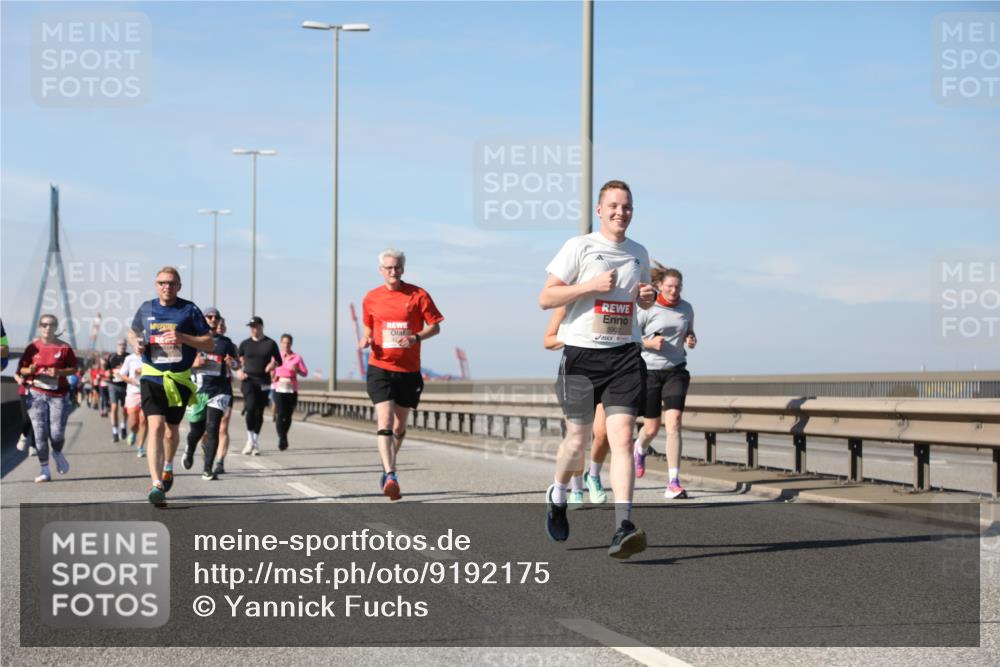 03.10.2025 - Köhlbrandbrückenlauf Yannick Fuchs http://msf.ph/oto/9192175 03.10.2025 11:53:11 Position 3  meine-sportfotos.de