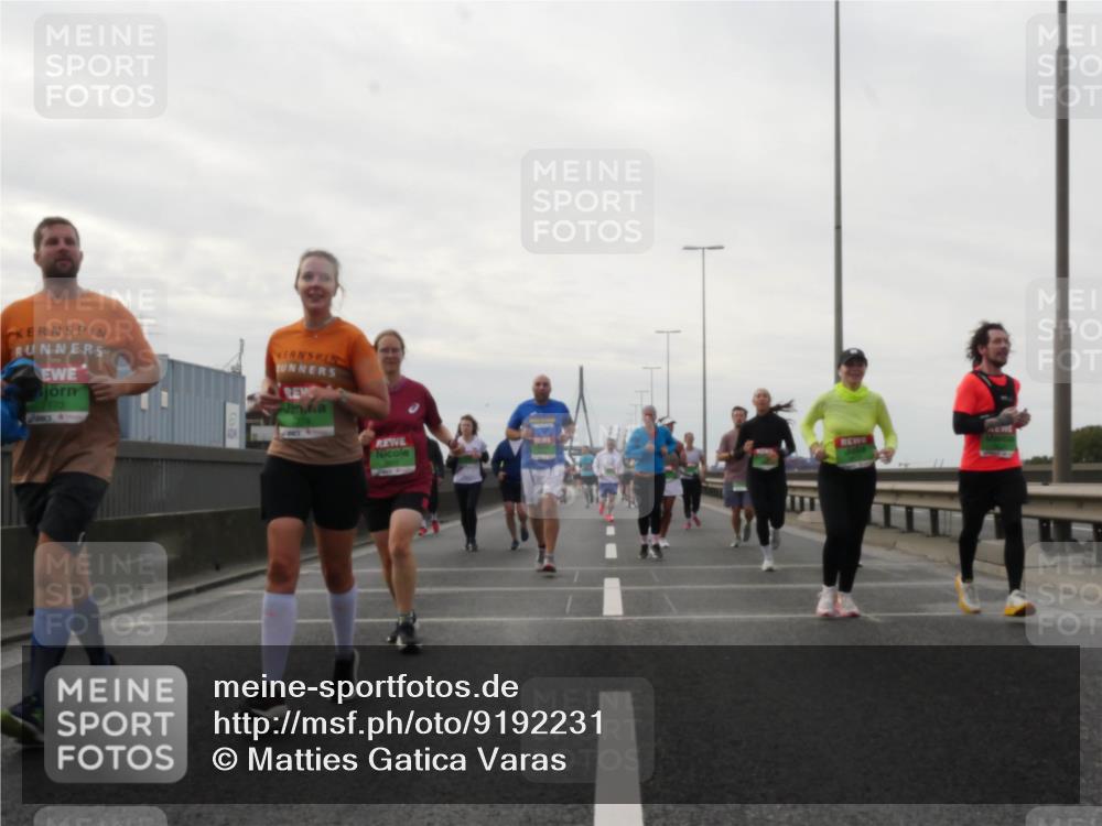 03.10.2025 - Köhlbrandbrückenlauf Matties Gatica Varas http://msf.ph/oto/9192231 03.10.2025 16:09:40 Position 3  meine-sportfotos.de