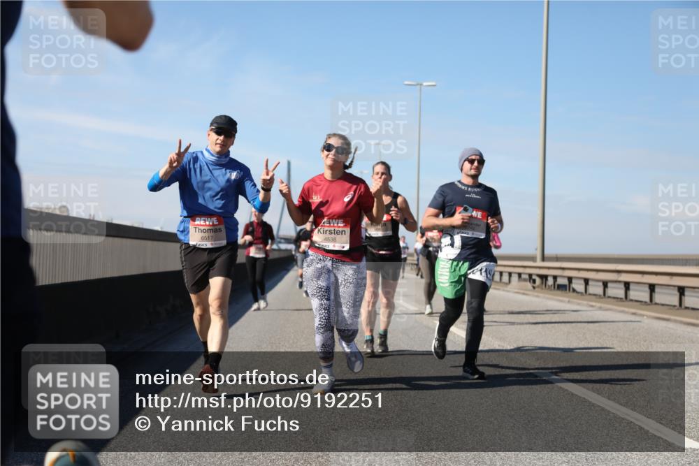 03.10.2025 - Köhlbrandbrückenlauf Yannick Fuchs http://msf.ph/oto/9192251 03.10.2025 11:53:15 Position 3 6517, 4538 meine-sportfotos.de