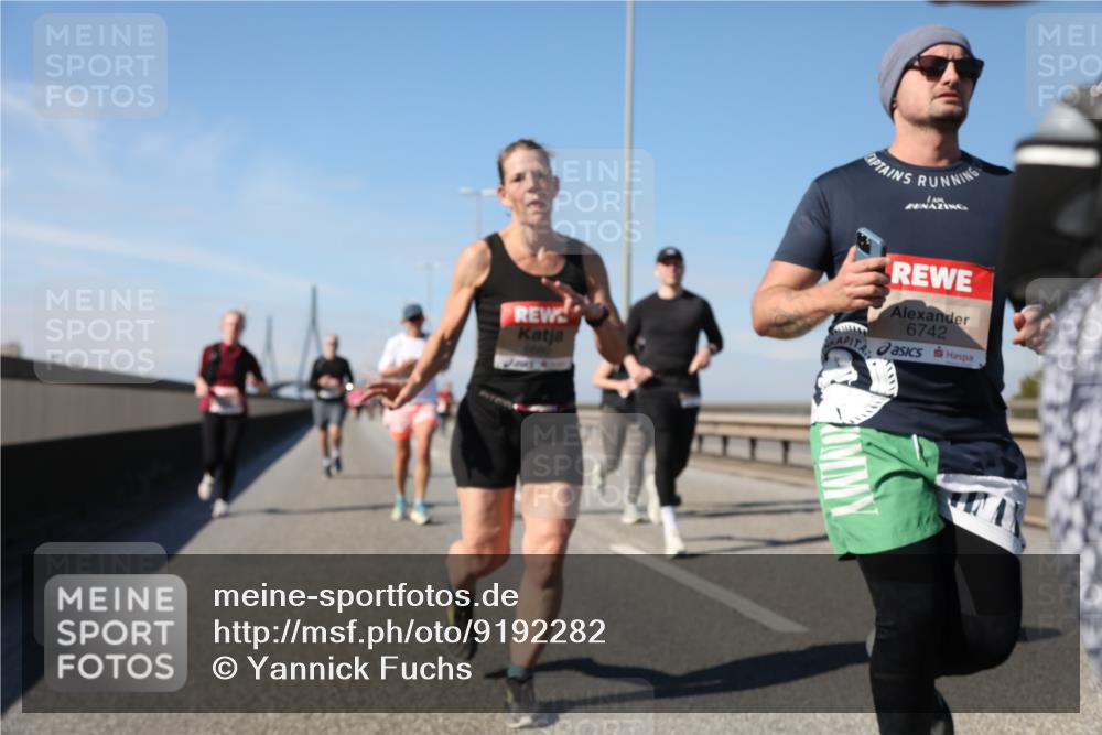 03.10.2025 - Köhlbrandbrückenlauf Yannick Fuchs http://msf.ph/oto/9192282 03.10.2025 11:53:17 Position 3 6742 meine-sportfotos.de