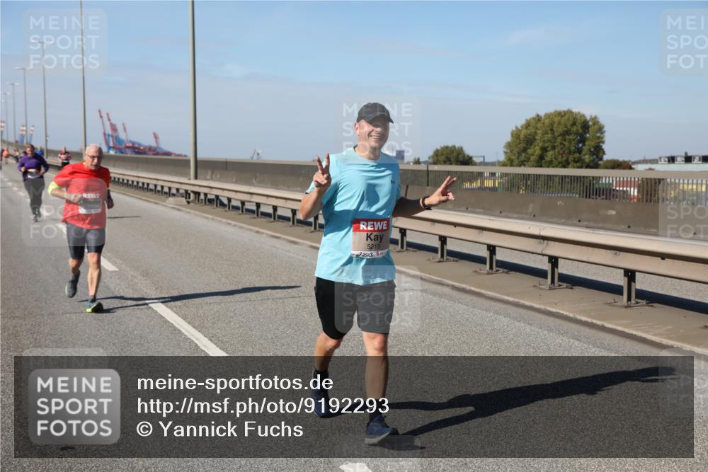 03.10.2025 - Köhlbrandbrückenlauf Yannick Fuchs http://msf.ph/oto/9192293 03.10.2025 12:13:49 Position 3 5219 meine-sportfotos.de