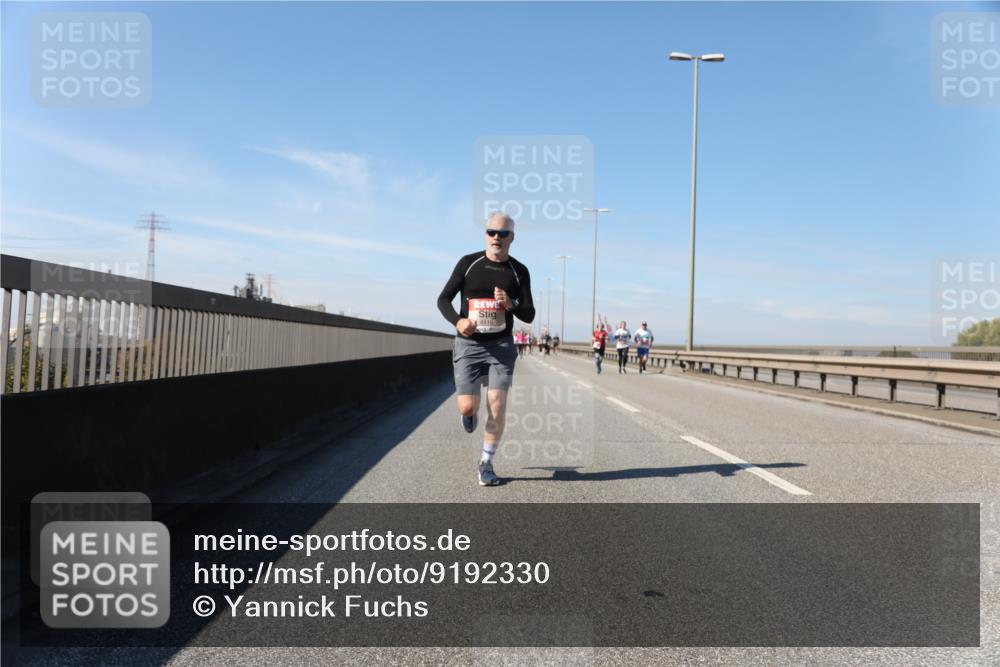 03.10.2025 - Köhlbrandbrückenlauf Yannick Fuchs http://msf.ph/oto/9192330 03.10.2025 11:53:20 Position 3 6116 meine-sportfotos.de