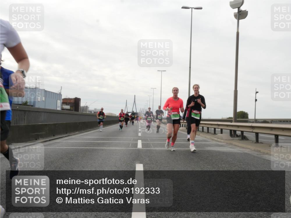 03.10.2025 - Köhlbrandbrückenlauf Matties Gatica Varas http://msf.ph/oto/9192333 03.10.2025 16:10:03 Position 3  meine-sportfotos.de